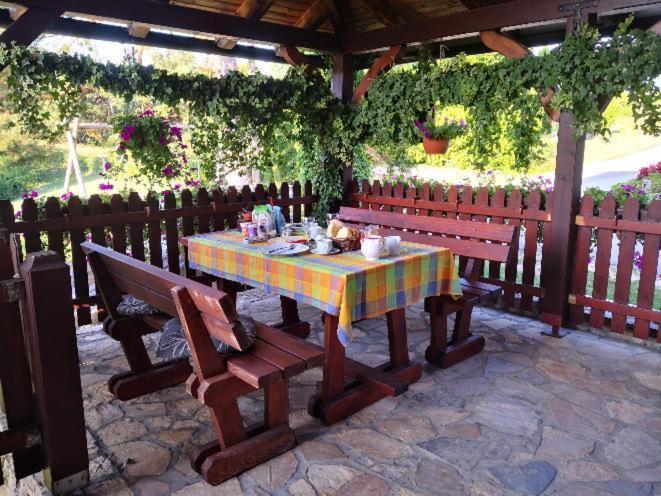 House Nada Hotel Rastovaca Bagian luar foto