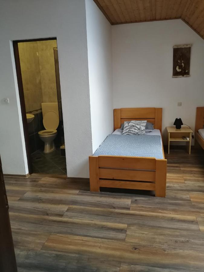 House Nada Hotel Rastovaca Bagian luar foto